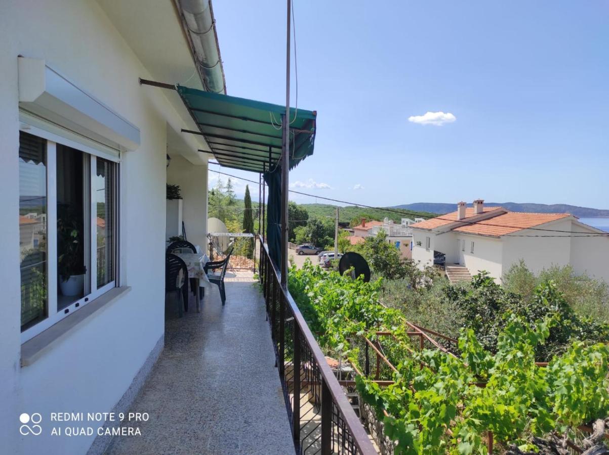 Apartments Marica Кърк Екстериор снимка
