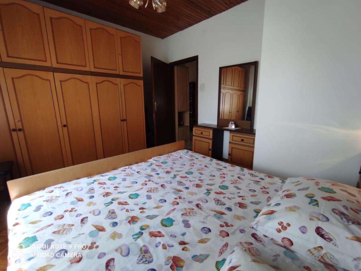 Apartments Marica Кърк Екстериор снимка